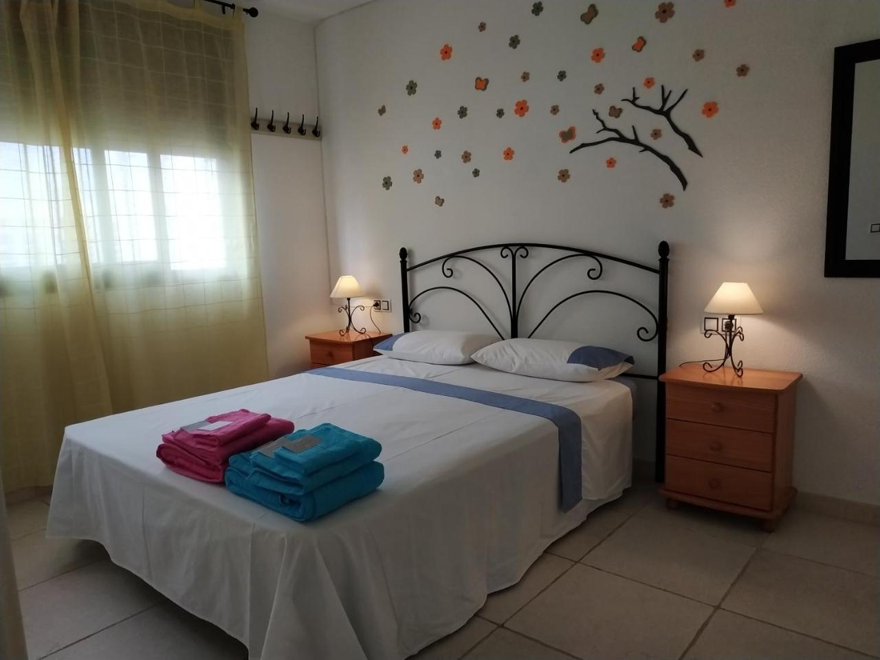 Apartamentos Tamarindo กาลา เด ฟีเนสตรัต ภายนอก รูปภาพ